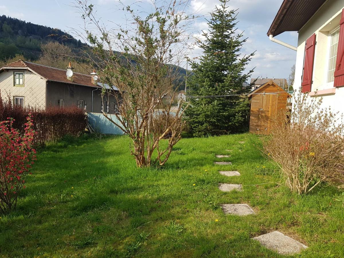 Villa La petite chaumiere à Saint-Maurice-sur-Moselle Extérieur photo